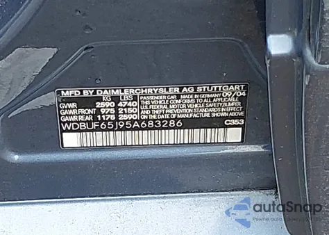 2005 Mercedes-Benz E 320 из США, поврежденный, VIN WDBUF65J95A683286